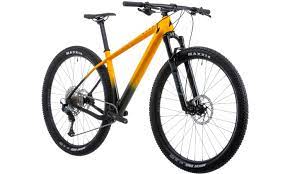 VITUS MANGO - PANTONE 1375